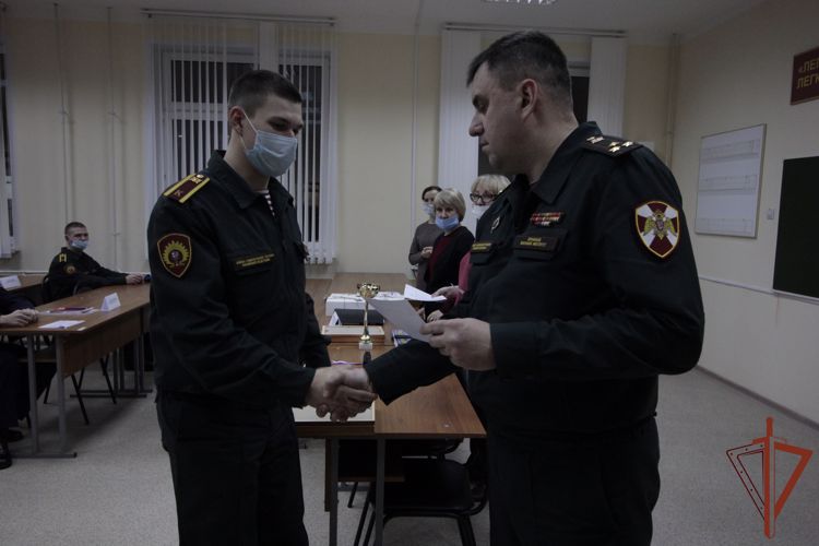 В Пермском военном институте организована и проведена Олимпиада по химии.
