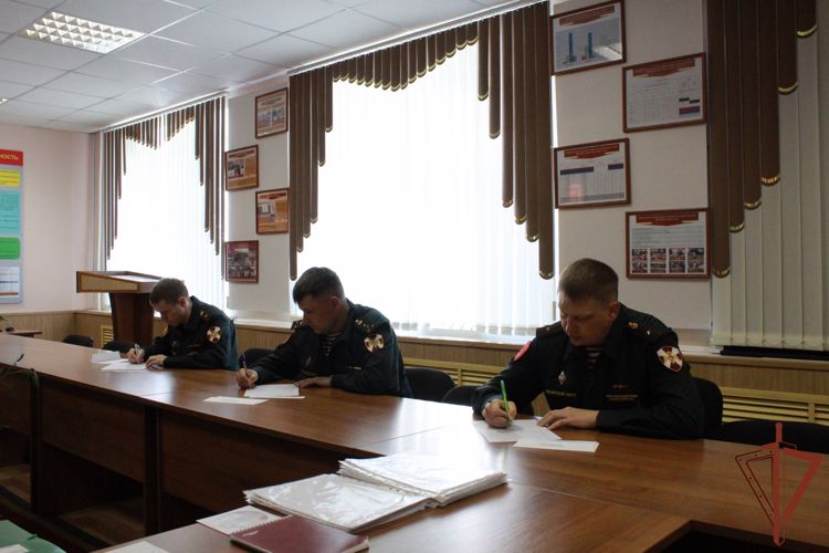 В адъюнктуре (очного и заочного обучения) состоялась сдача вступительного экзамена по специальности