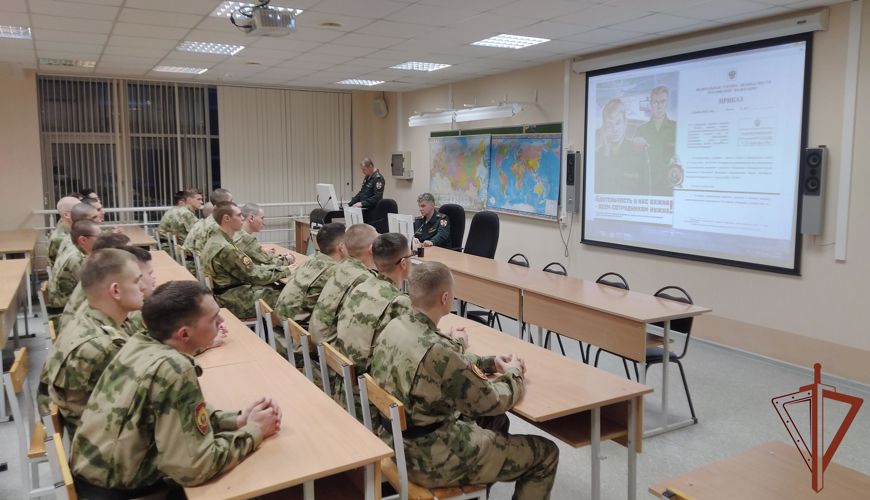 На факультете связи прошло военно-политическое информирование