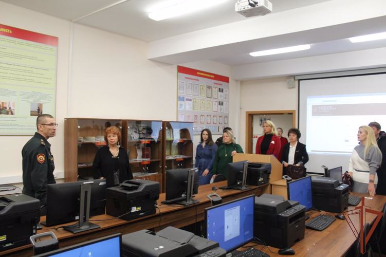 22-23 ноября состоялась международная  научно-практическая конференция «Реализация синергетического подхода в теории и практике духовно-нравственного воспитания», в качестве одного из организаторов которой выступил Пермский военный институт
