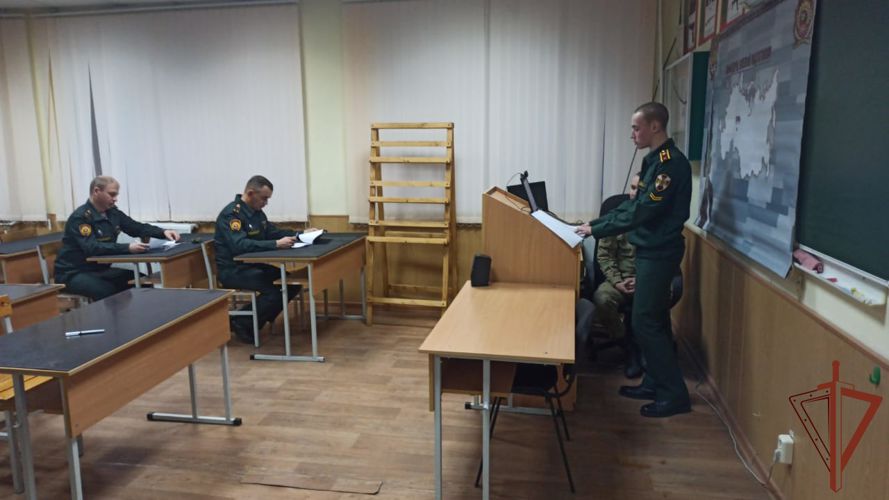 Участие кафедры огневой подготовки в проведении межвузовского круглого стола: «Современное состояние и перспективы развития стрелкового оружия в войсках национальной гвардии Российской Федерации»