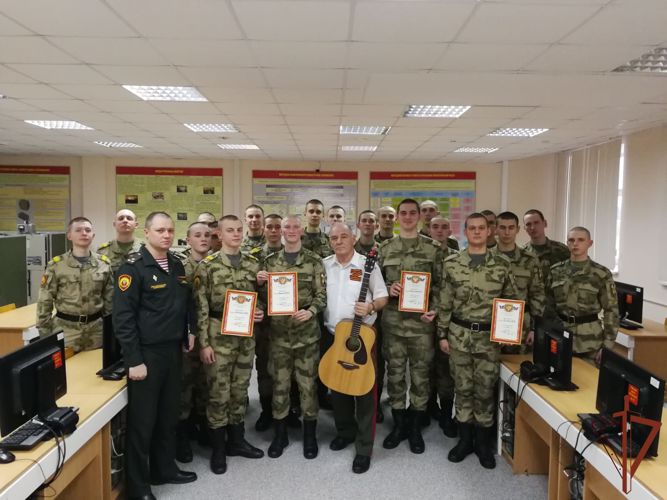 В проведении военно-политического информирования с курсантами факультета связи принял участие председатель совета ветеранов боевых действий Свердловского района г. Перми