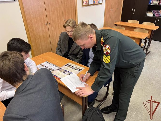 Курсанты Пермского военного института факультета (инженерного обеспечения) провели агитационно-пропагандистскую работу