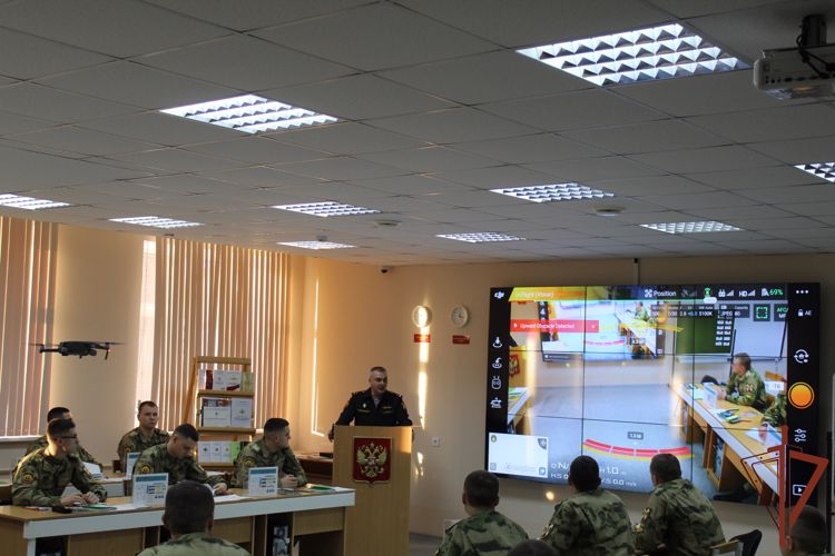 На кафедре связи проведено показное групповое занятие с курсантами 2 курса обучения