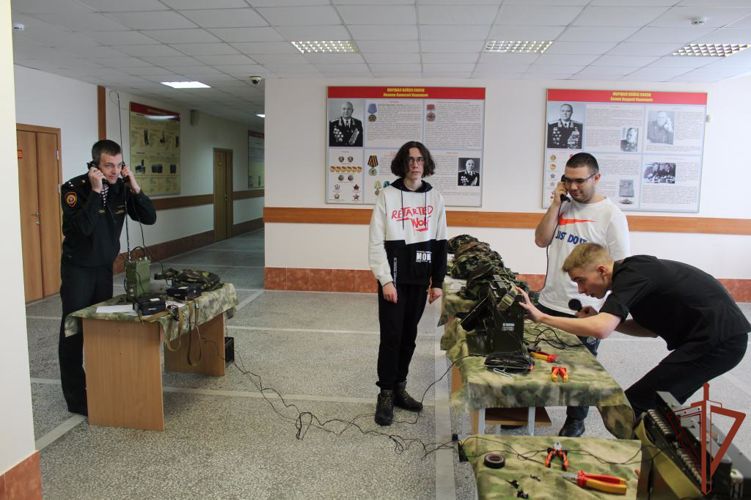 В Пермском военном институте войск национальной гвардии Российской Федерации проведена олимпиада «Юный связист»