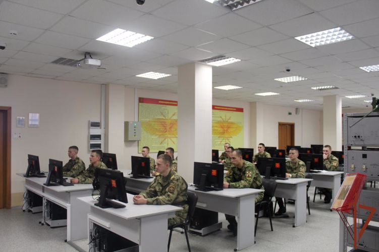 В Пермском военном институте войск национальной гвардии Российской Федерации проведена олимпиада «Юный связист»