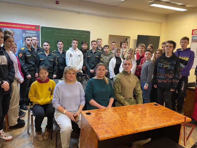 Курсанты факультета связи провели агитационно- пропагандистскую работу в воинских частях и средних образовательных учреждениях по месту их дислокации