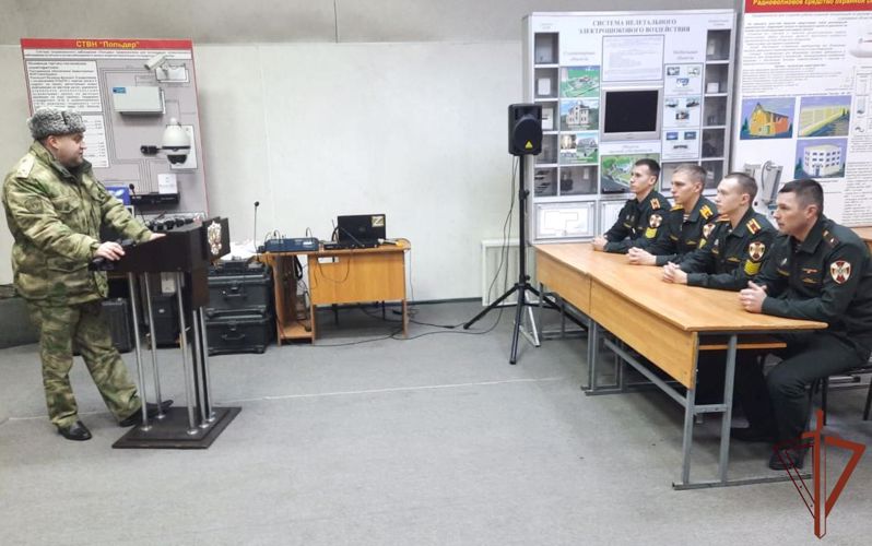 С курсантами 5 курса факультета инженерного обеспечения проведено занятие на базе центра инженерно-технического обеспечения Росгвардии.