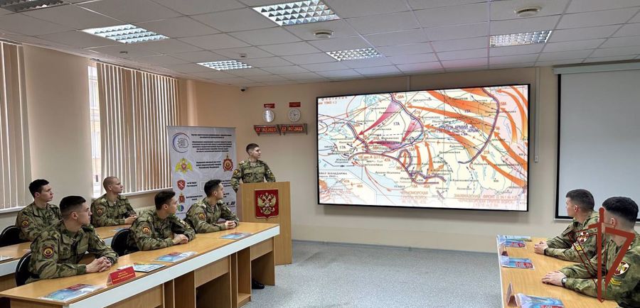 На факультете связи проведено военно-политическое информирование
