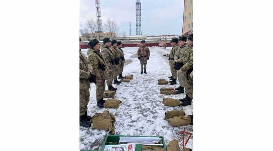 Курсанты Пермского военного института в ходе прохождения войсковой практики провели занятия с военнослужащими, проходящими военную службу по призыву