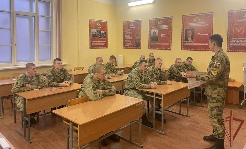 Курсанты факультета (инженерного обеспечения) провели  агитационно-пропагандистскую работу по месту прохождения учебной (войсковой) практики