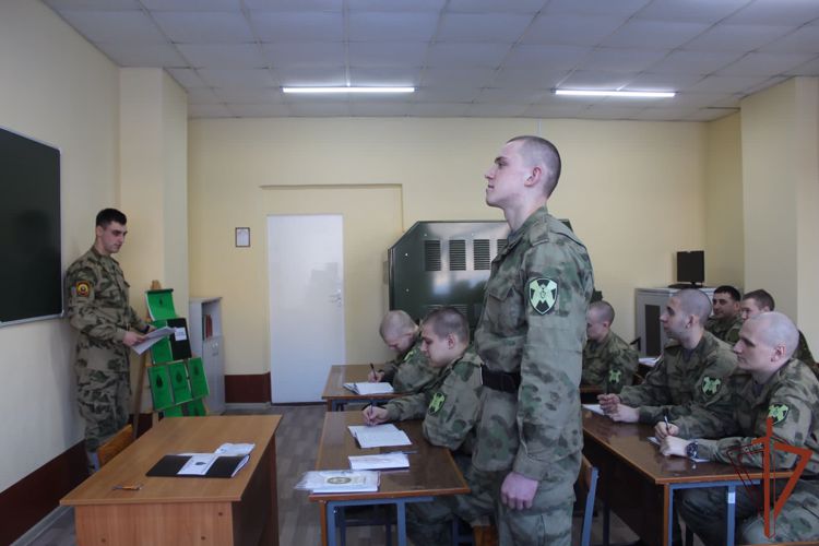Курсанты Пермского военного института приступили к прохождению войсковой практики