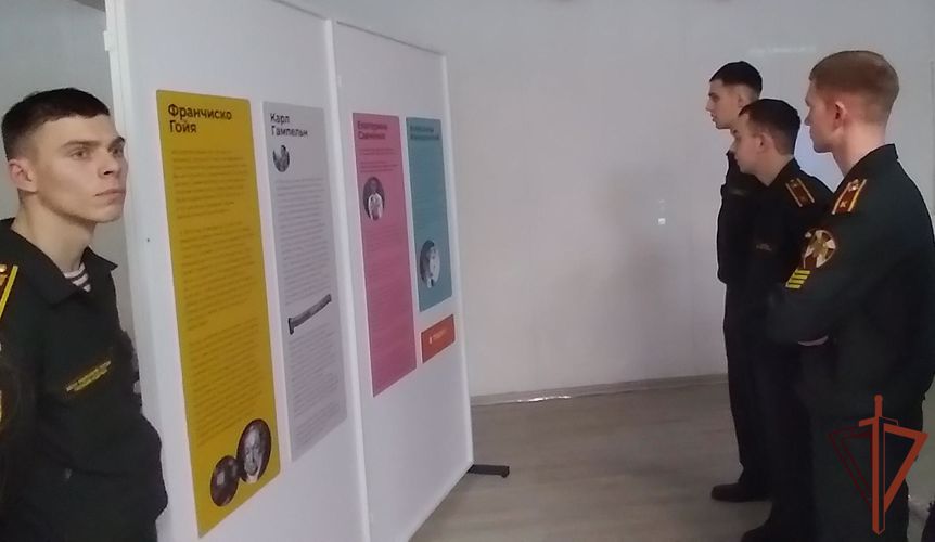 Курсанты факультета (кинологического) посетили интерактивный музей «В тишине»
