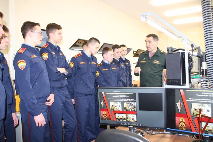 В Пермском военном институте проводится комплекс мероприятий, посвященных Дню Российской науки