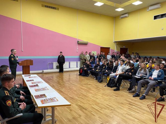Курсанты факультета связи провели агитационно- пропагандистскую работу в воинских частях и средних образовательных учреждениях по месту их дислокации