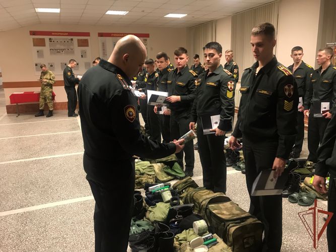 В Пермском военном институте проведено инструктивное занятие с курсантами, убывающими на войсковую практику