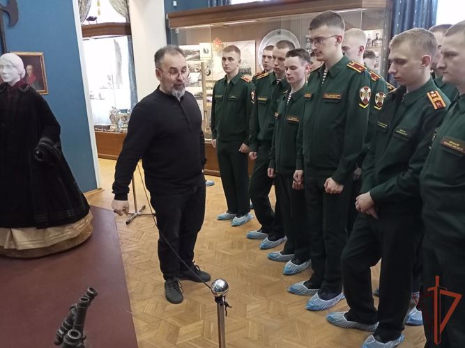 Курсанты факультета (инженерного обеспечения) посетили Пермский краеведческий музей