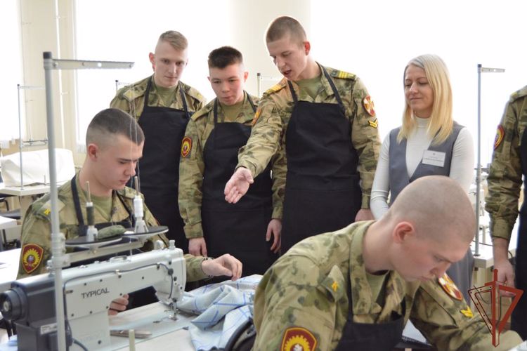 В Пермском военном институте состоялась олимпиада «Лучший портной — 2023»