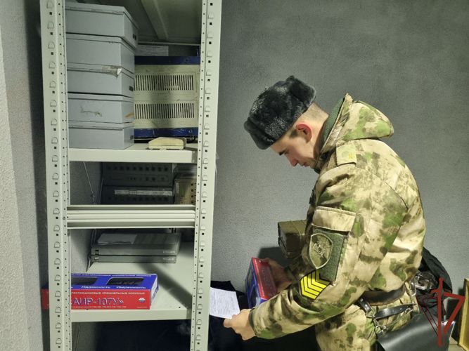 Курсанты Пермского военного института в ходе прохождения войсковой практики провели занятия с военнослужащими, проходящими военную службу по призыву
