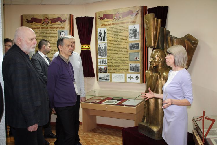 На кафедре связи факультета связи проведена научно-практическая конференция «Применение современной техники (средств) связи и телекоммуникационного оборудования