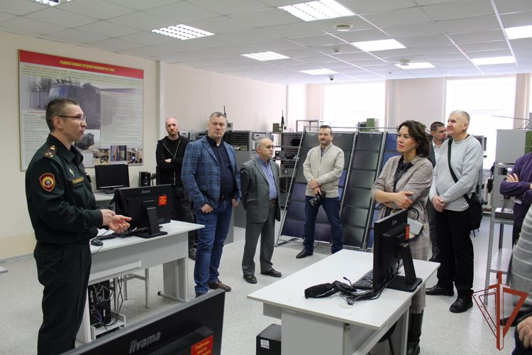 На кафедре связи факультета связи проведена научно-практическая конференция «Применение современной техники (средств) связи и телекоммуникационного оборудования
