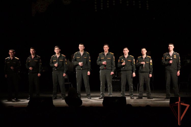 Во Дворце культура «Искра» состоялся праздничный концерт, посвященный Международному женскому дню
