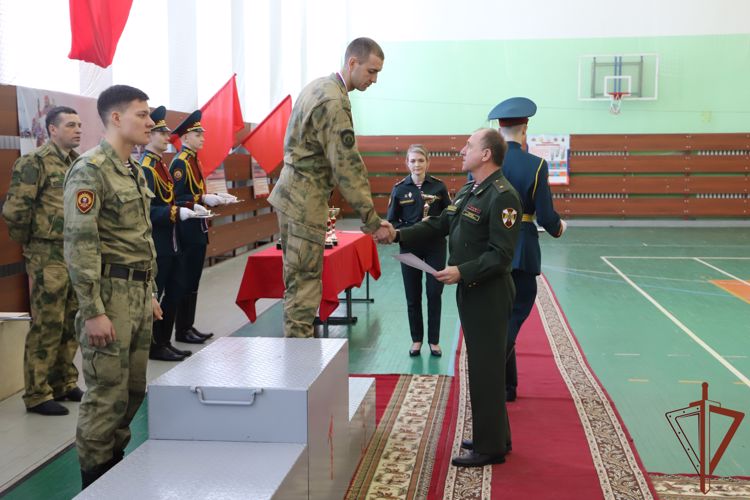 В Пермском военном институте прошел заключительный этап чемпионата Росгвардии по зимнему офицерскому троеборью на Кубок Андрея Моисеева