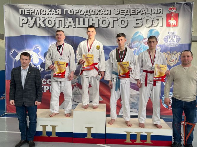 Военнослужащие Пермского военного института приняли участие в Кубке Пермского края по рукопашному бою среди мужчин и женщин