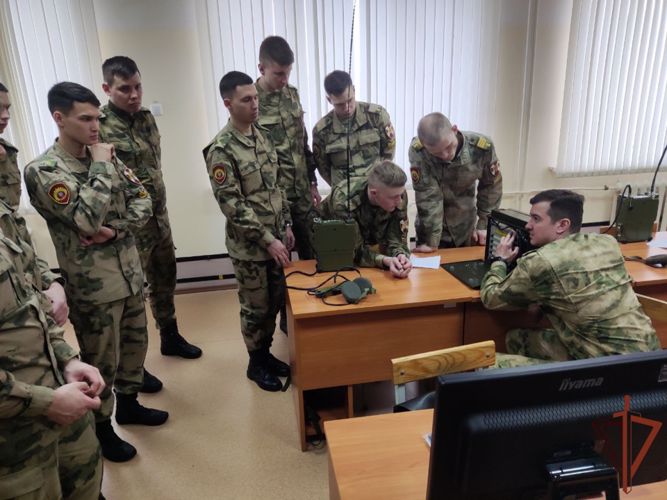 С курсантами по направлению подготовки «Инфокоммуникационные технологии и системы связи» началась производственная (технологическая) практика
