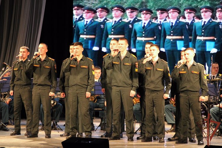 В Пермском военном институте войск национальной гвардии состоялись торжественные мероприятия, посвященные празднованию Дня войск национальной гвардии Российской Федерации