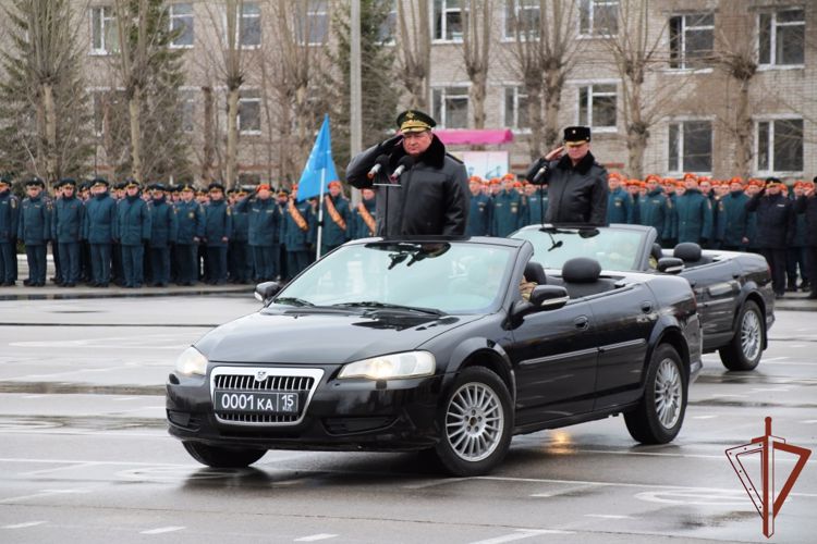 В Пермском военном институте начались тренировки к военному параду, посвященному 78-й годовщине Победы советского народа в Великой Отечественной войне