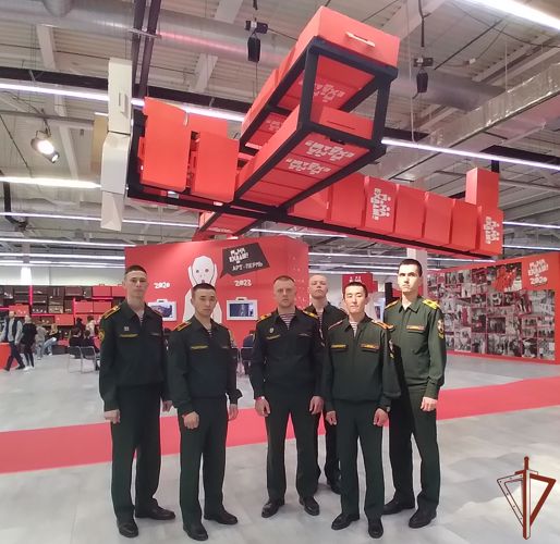 Курсанты факультета (кинологического) посетили  художественную выставку «Арт-Пермь. XXV»