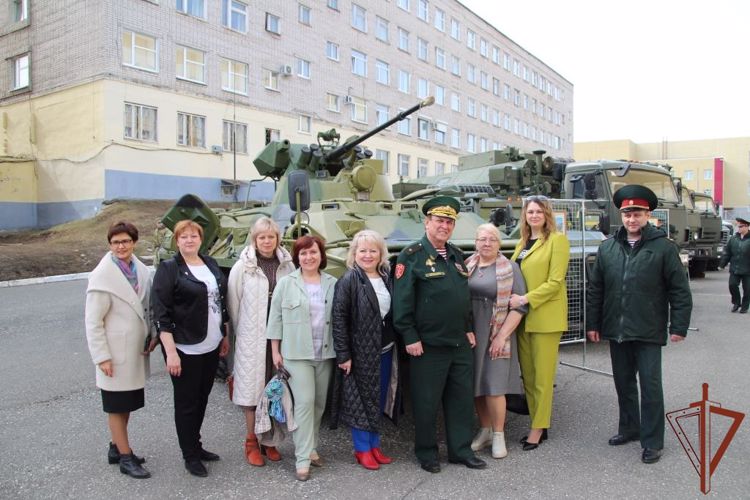 Пермский военный институт посетила делегация администрации и директоров школ из города Ижевск
