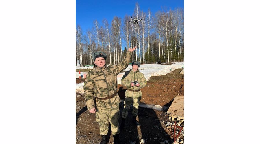 В  военном институте проведены практические занятия по управлению беспилотными воздушными судами
