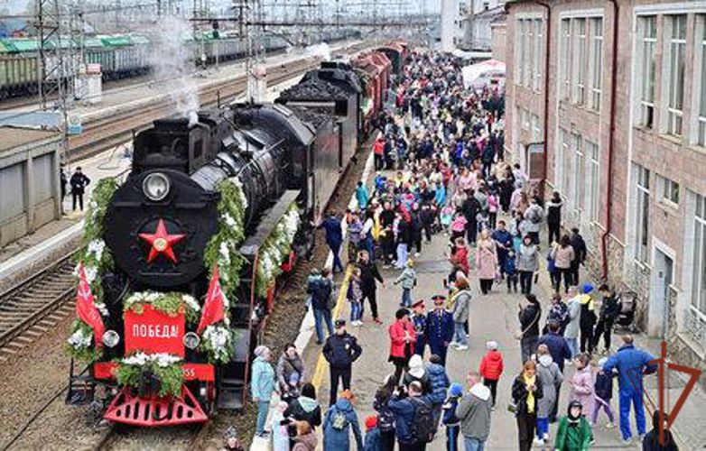 Курсанты Пермского военного института посетили «Эшелон Победы»