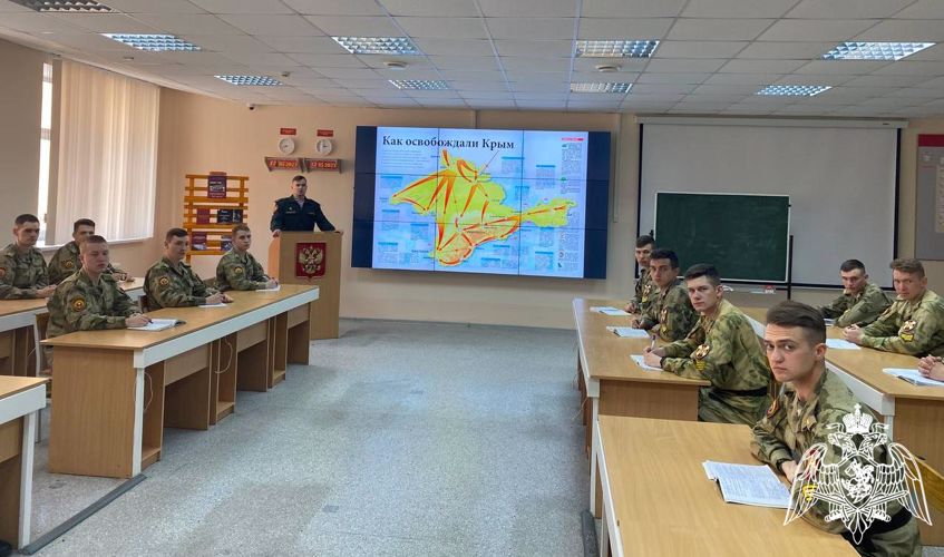 В Пермском военном институте проведено военно-политическое информирование, посвященное важному событию в военной истории России: «12 мая 1944 года – день освобождения Крыма»