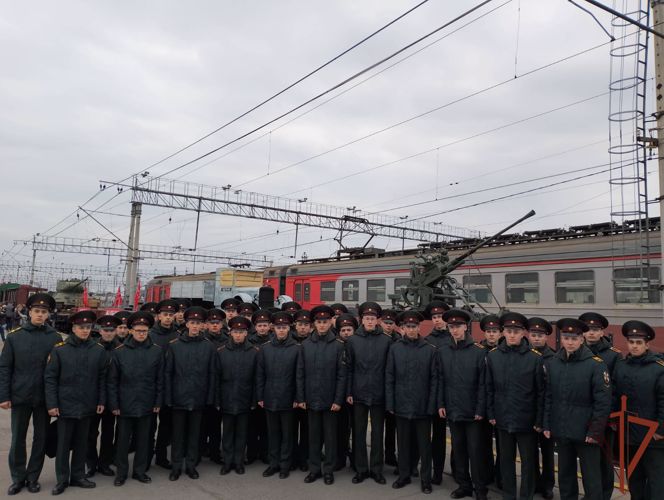 Курсанты Пермского военного института посетили «Эшелон Победы»