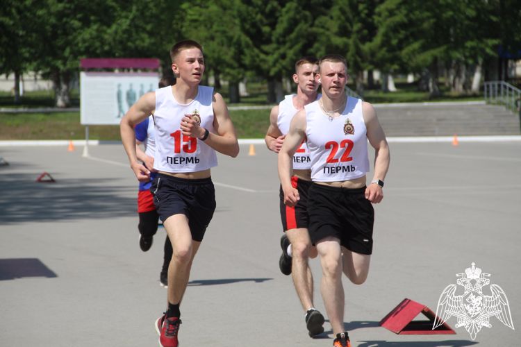 В Пермском военном институте  проведен чемпионат   по летнему офицерскому четырехборью, посвященный памяти полковника Платонова Ю.П