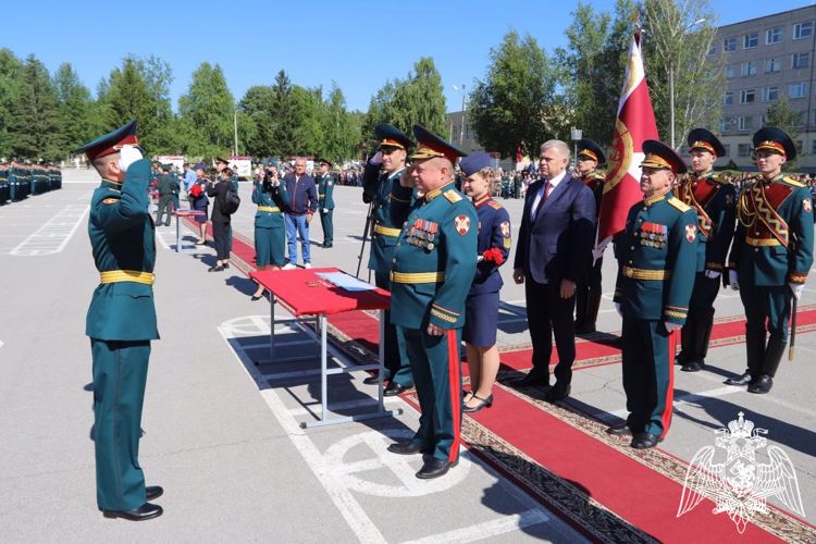 В Пермском военном институте войск национальной гвардии Российской Федерации состоялся выпуск офицеров