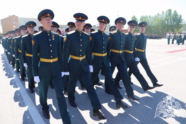 В Пермском военном институте войск национальной гвардии Российской Федерации состоялся выпуск офицеров