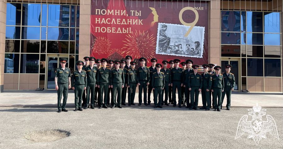 Курсанты 6 роты факультета (артиллерийского вооружения) посетили выставочный зал Пермской печатной фабрики — филиала АО «ГОЗНАК»