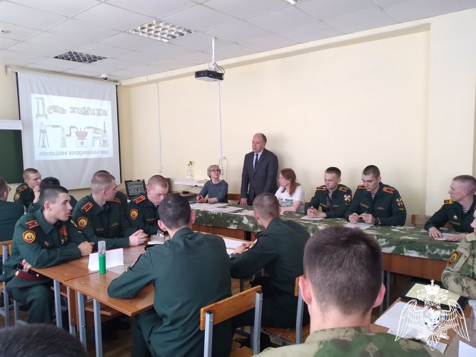 Кафедра биологии организовала и провела межфакультетскую олимпиаду по химии