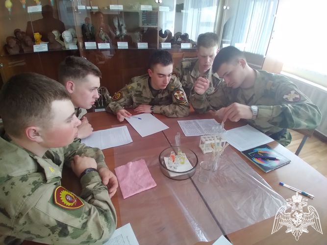 Кафедра биологии организовала и провела межфакультетскую олимпиаду по химии