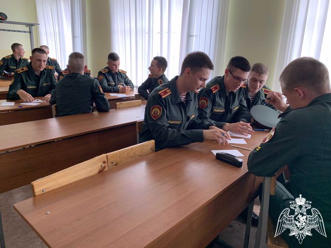 Курсанты Пермского военного института приняли участие в олимпиаде по философии