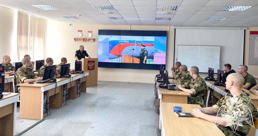 С курсантами 1 курса военного института были проведены мероприятия единого дня агитационно-пропагандистской работы