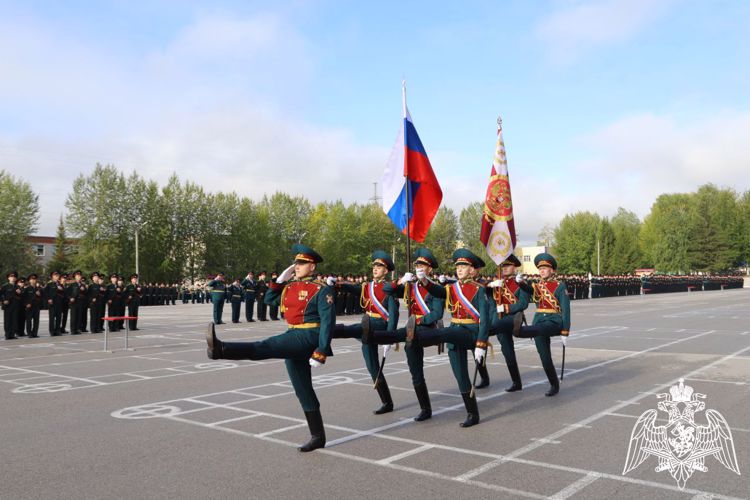 Курсанты Пермского военного института войск национальной гвардии Российской Федерации приняли Военную присягу