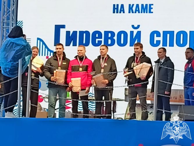 Военнослужащие Пермского военного института приняли участие в ХI Международном спортивном форуме «Россия — спортивная держава»