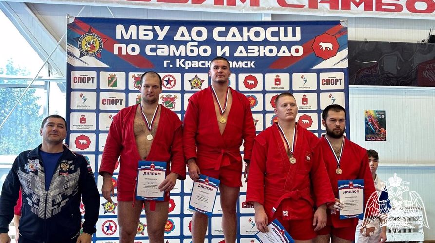 Военнослужащие Пермского военного института приняли участие в чемпионате Пермского края по самбо