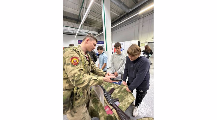 В «Пермь Экспо» продолжается выставка-форум «Образование и карьера»