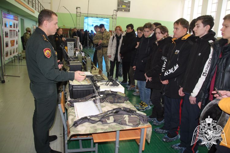 18 ноября на базе Пермского военного института Росгвардии состоялось краевое мероприятие - День призывника «Наша слава – Российская держава»